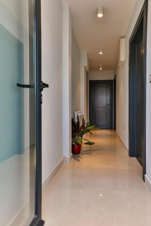 Отель Hotel M Подгорица