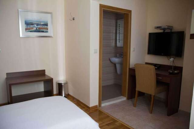 Отель Hotel M Подгорица-51